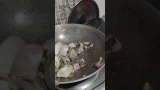 cooking Sting Ray or Page sa Tagalog. very delicious part 1/3