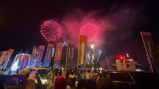 YOU NEED TO SEE THIS | Amazing Fireworks in Dubai Celebrating New Year 2023