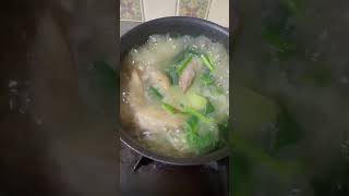 Yummy Chicken Soup with Spinach #tinolangmanok #shortvideo #shortviral #satisfying #deliciousfood