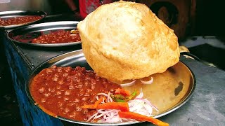 Raju Uncle Ke Chole Bhature | BEST Chole Bhature in Pune | Street Food in India | Katraj - PUNE