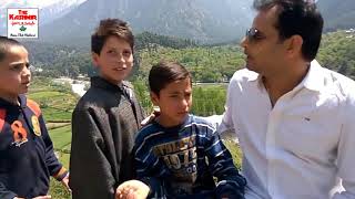 Tourist asked Kashmiri kids to explain Aazadi