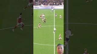 gave the ball speed through the opponent's defense and scored Son Heung min goal #spurs