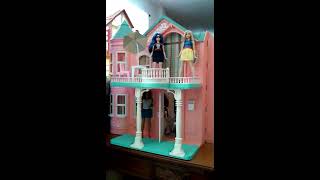 Mattel's 1995 Pink Victorian Dream House