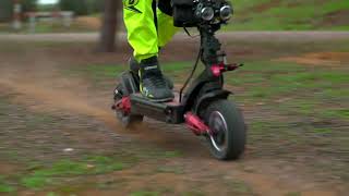 Patinetes ELECTRICOS en circuito OFF ROAD Los Palacios y Villafranca