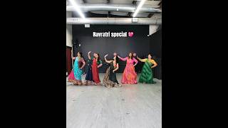 #easydancesteps #garba #garbalover #gujratisong #navratrispecial #trending #viralindia #dancesteps