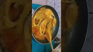 কাঁচা ইলিশ মাছের তেল ঝাল || Elish Macher Tel Jhal || Fish Recipe #shorts