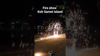 Fire show on the beach ⛱️ #fireshow #kohsamet #travel #nightlife #thailand