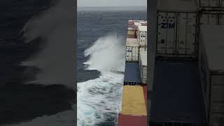 Полный Контейнеровоз в Океане #shorts #ship #waves #oceanopacifico #ocean #sea #barcos #ocean #ship