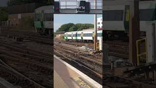 Southern 7-Car Class 377 'Electrostar' departing Brighton - TransportStuff Shorts