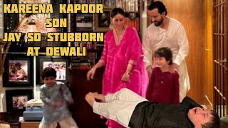 Kareena Kapoor very disturbed by her son at Diwali 🪔 kareena taking pictures while jay is crying 😅