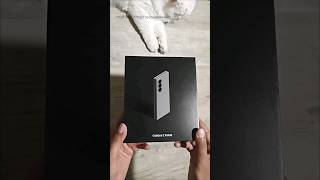 Samsung Galaxy Z Fold6 unboxing