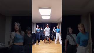 KIM JONGKOOK DANCE WITH APINK #jongkook #kjk #apink