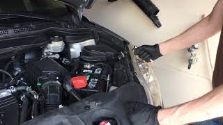 How to change a car battery Honda CRV