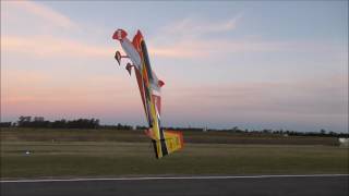 Marcel Du Pré - Extra 330sc 35% Pilot-RC - Demo Flight San Justo 2016