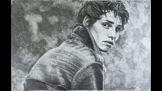 How to Use a Grid System to Draw from a Reference (Part 2: Shading! Feat. Eddie Redmayne)