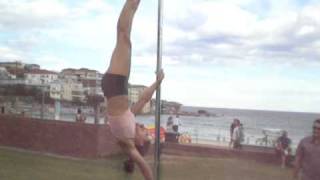 Stunning Human Flag Spin | Pro Pole Dancer Girl Gymnast | Bondi Beach