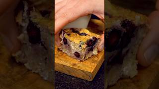 Einfaches Frühstück zum Mitnehmen: Baked Oats mit Blaubeeren