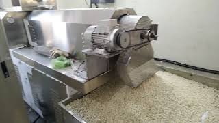 puffed rice making machine from Chris