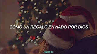 Gwen Stefani, Blake Shelton - You Make It Feel Like Christmas (Subtitulada en Español)