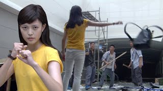 美女特工身份被識破，遭到幾個壯漢圍攻，成功突圍   🥇  Chinese film 功夫 Kung F