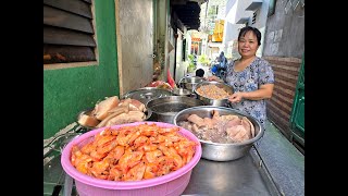 Trùm gỏi đu đủ Sài Gòn đông khách nhờ luộc tai heo giòn ăn kèm đu đủ mỏ vịt