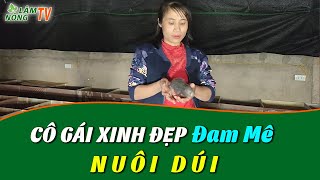 Cô Gái Trẻ Xinh Đẹp Đam Mê Nuôi Dúi