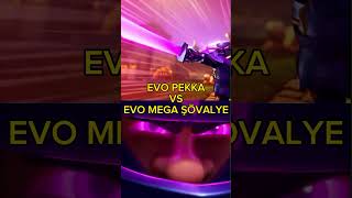 Evo P.E.K.K.A vs Evo Mega Knight #clashroyale #carts #1v1 #edit