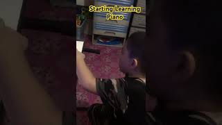 4 year old Starting Learning Piano