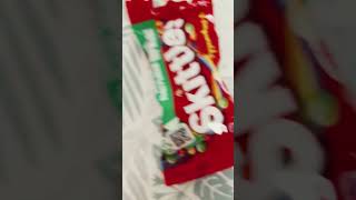 пробую  Skittles