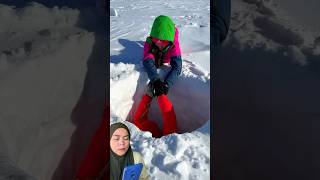 😱Waduhh‼️Si Ayah Masuk Lobang⁉️ #funny #snow #comedy #shortsfeed #reaction #viral