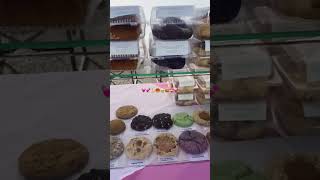 LoVe Yummy foodies (delicious )( CHEF BABE BAKERY)