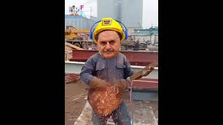 binali Yıldırım gitar çalıyor😀