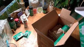 Aquarium Co-op product unboxing plus Easy Flow filter upgrade