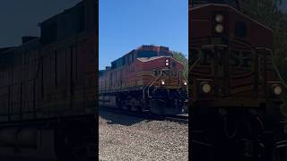 ATSF caboose on BNSF powemove in Antioch, CA #shorts #bnsf #santafe #atsf