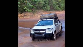 Holden Colorado DEEP RIVER CROSSING! #capeyork #offroad #4x4