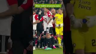 Orkun Kökçü, iftarıyla dalga geçen Dusan Tadic'e haddini bildiriyor #shorts