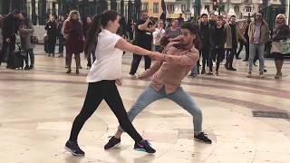 Professional Dancers join Street Performer - Entre Dos Aguas - Borja Catanesi