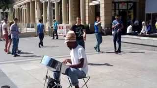 Music in front of the Cathedral of  Cologne - Germany