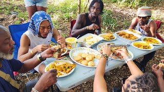 catering for subscribers from 🇬🇧 right on the Riverside garlic Lobster curry steamed fish 🇯🇲