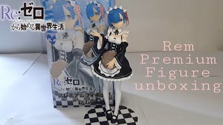 Re:Zero − Starting Life in Another World-Rem Premium Figure (best waifu) unboxing.