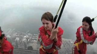 Edgewalk Toronto: Toronto Life copy editor tempts fate