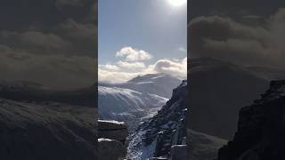 Winter in the Cairngorms 🏴󠁧󠁢󠁳󠁣󠁴󠁿 #cairngorms #winterclimbing #mountaineering #mountains