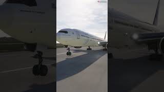 aesthetic landing of a Boeing 777 airplane EP6 #shorts