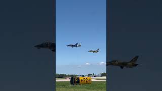 3 L-39’s taking off at Oshkosh EAA AirVenture #oshkosh #aviation