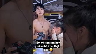 Em mê con sen hay mê anh? Khai thật mau 😅 #handsome #muscle #traideptiktok #boy #haihuoc #funny