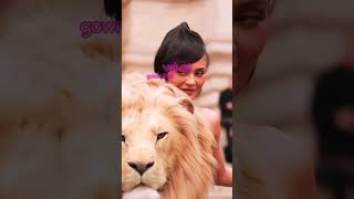 Kylie Jenner & Doja Cat Slay Schiaparelli Show in Lion Head Dress & 30k Swarovski Crystals #shorts