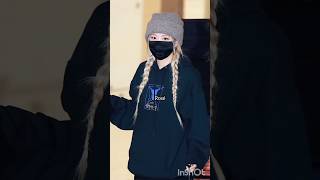 which blackpink members looks the best in beanie cap#rose#jisoo #jennie  #lisa #blackpink #shorts