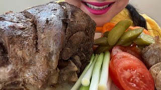 Asmr eating lamb steak with vegetables| موکبانگ رون گوسفند فری با مخلفات