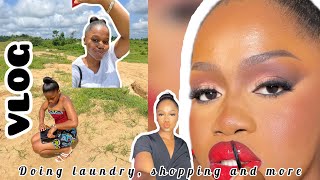 Vlog: doing laundry, cleaning and shopping.