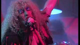 Twisted Sister - We're not gonna take it 1984